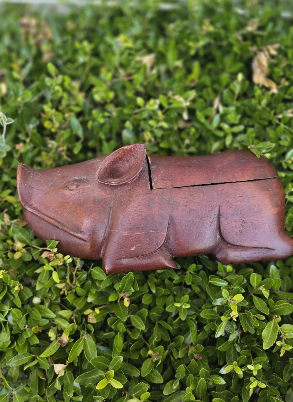 Vintage artisan handcarved heavy solid wood pig Trinket snuff box